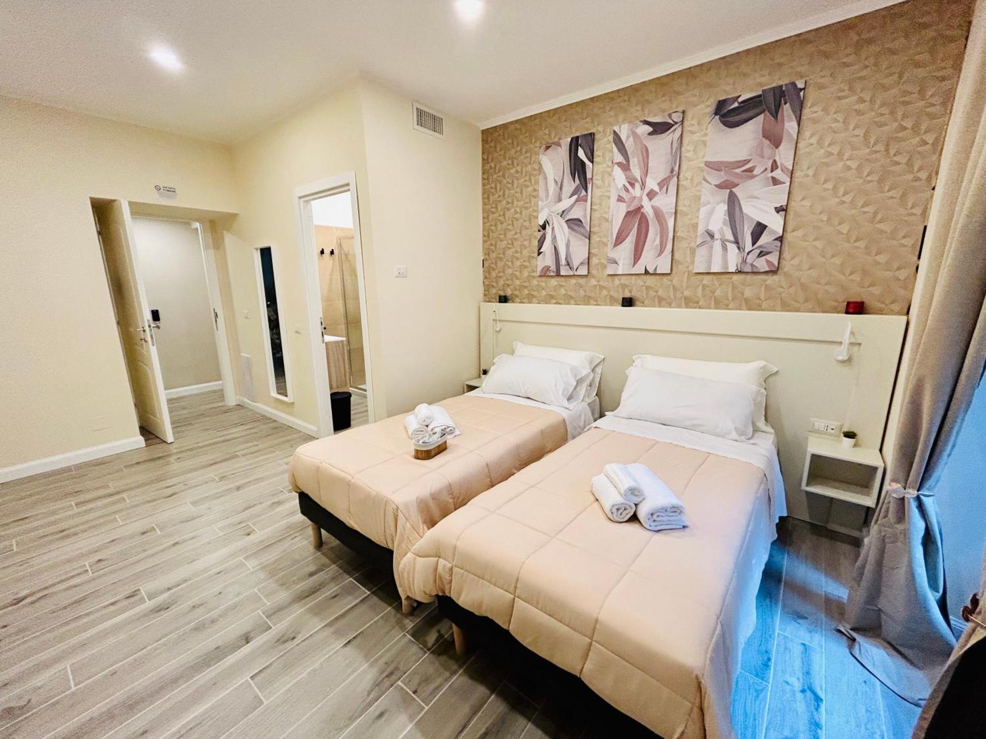 Domus Altino Hotel Rome Exterior photo
